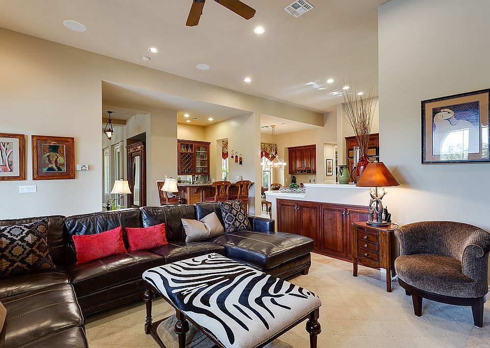 1st image of 10332 Summit Canyon Dr
