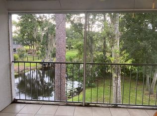 2307 Northlake Dr, Sanford, FL 32773