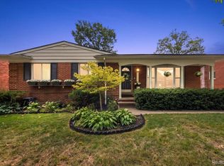 4125 Yorba Linda Blvd, Royal Oak, MI 48073
