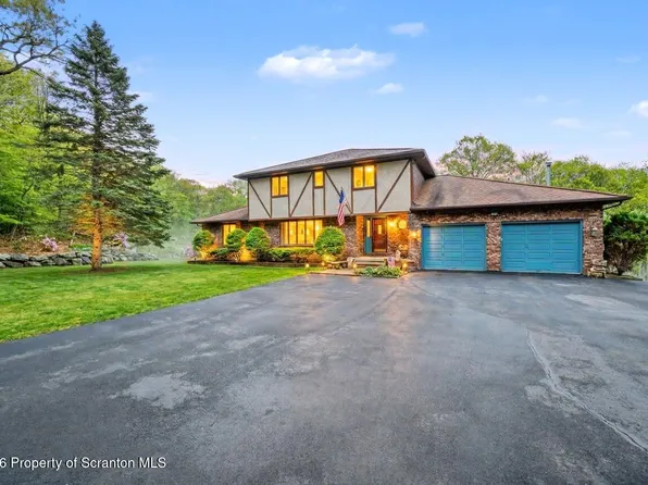 1240 Charles Rd, Lake Ariel, PA 18436