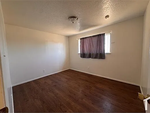 4445 N Emerson Ave — Photo 6