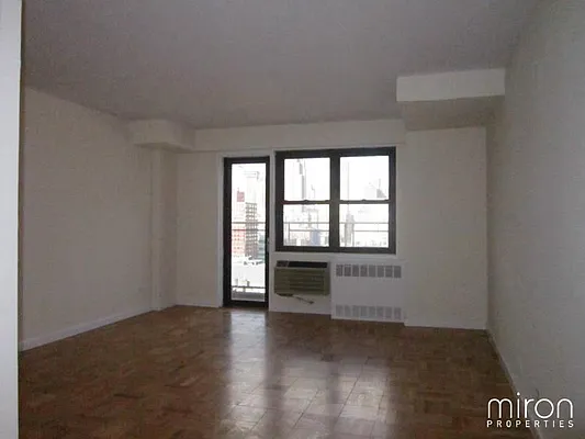 Rented by Miron Properties | media 11