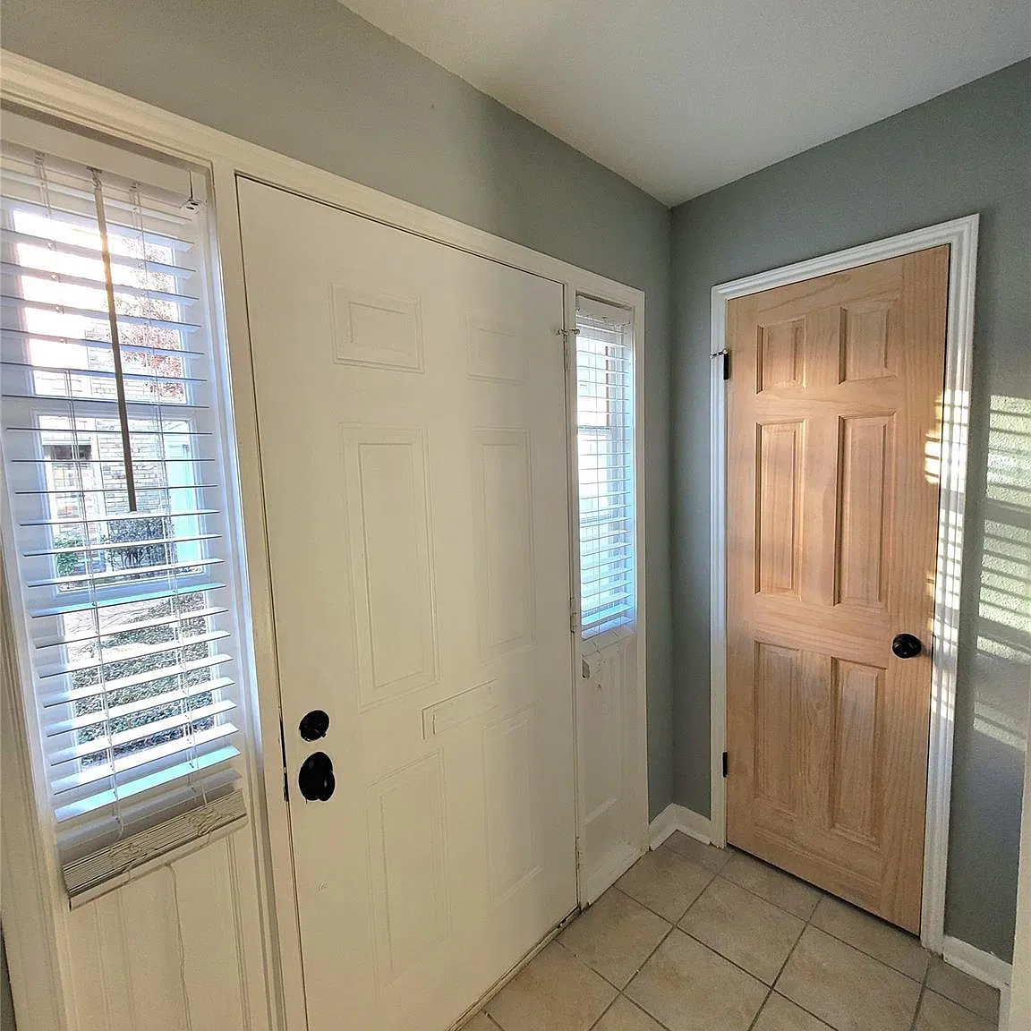 2 bed, 2.5 bath, 1520 sqft, $2,200 — Photo 4