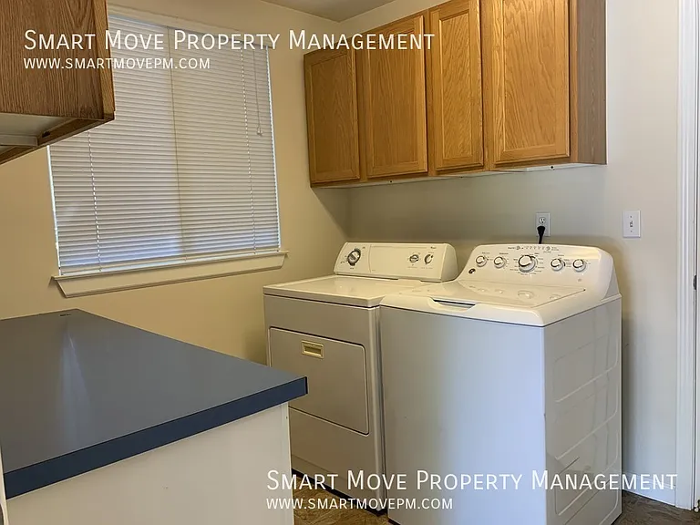 2321 E Mugo St — Photo 28