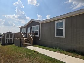447 Pineland Ave, Kyle, TX