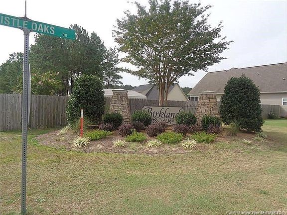 4th image of 419 Bristle Oaks Dr