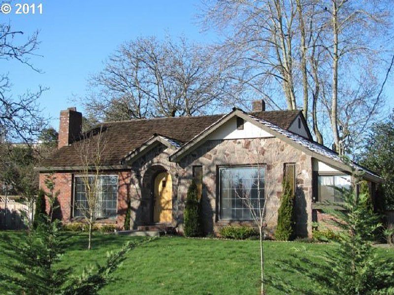 1st image of 12718 NE 18th Ave