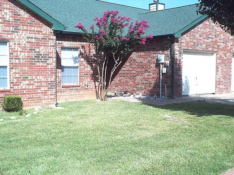 Pine Creek Townhomes — Photo 12