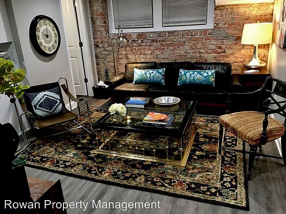 3rd image of 522 Gladstone Blvd APT 16