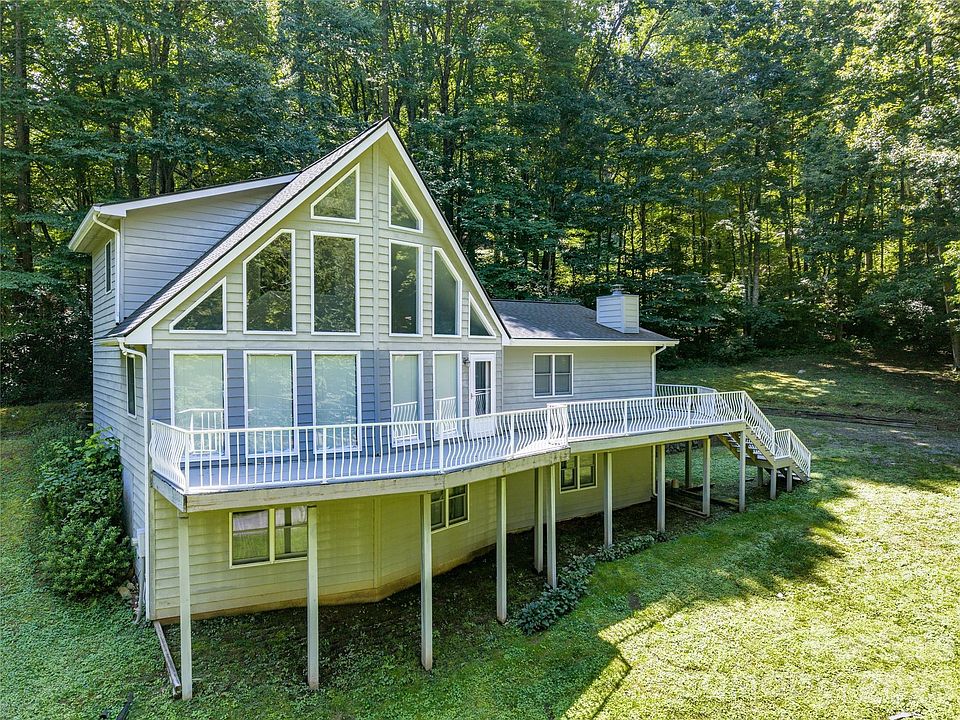 1st image of 101 Friar Tuck Ln