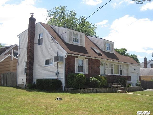 2nd image of 890 N Central Ave
