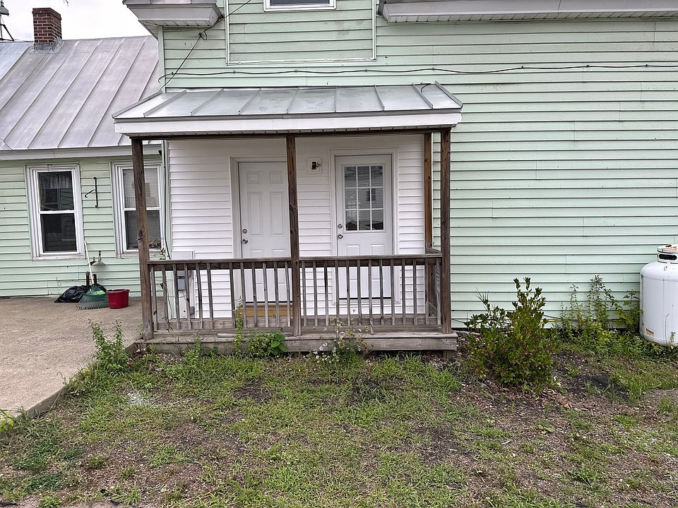 1st image of 12 East St #1