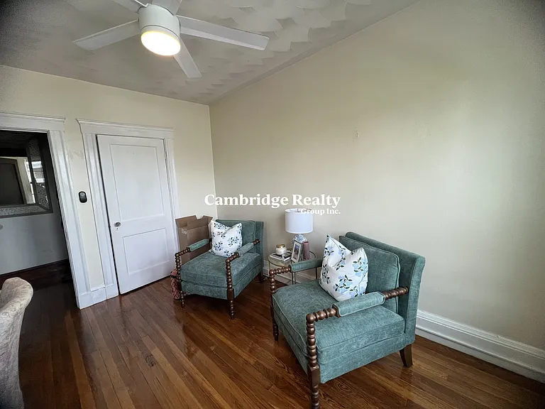 66 Craigie St #2T — Photo 23