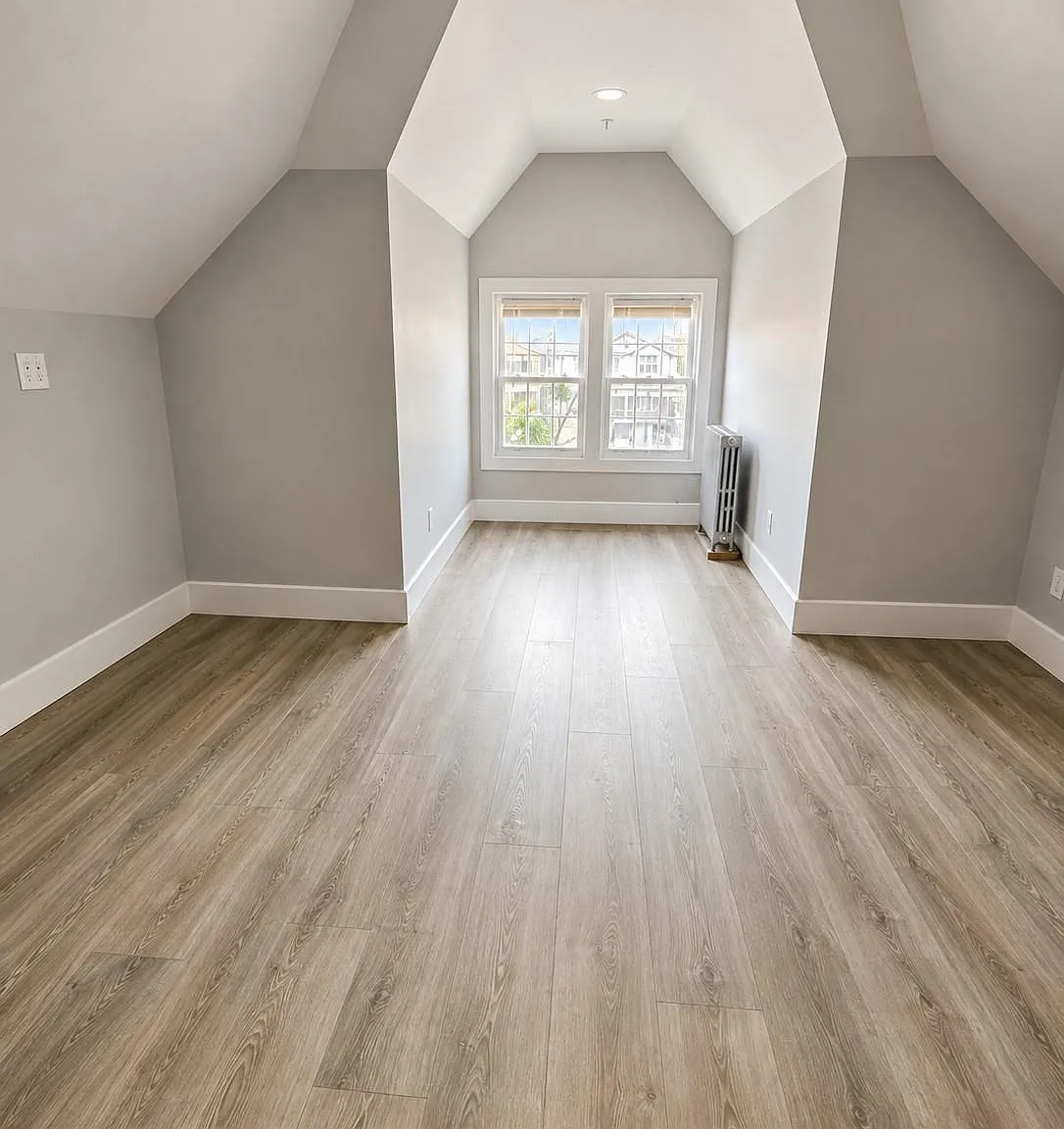 4 bed, 2.0 bath, 1800 sqft, $4,999 — Photo 4