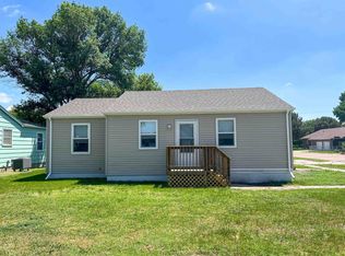 1002 8th St, Arapahoe, NE 68922