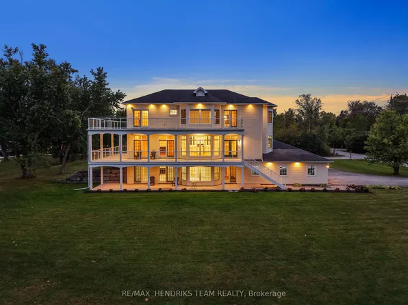 4069 Niagara River Pkwy, Fort Erie, ON L0S 1S0