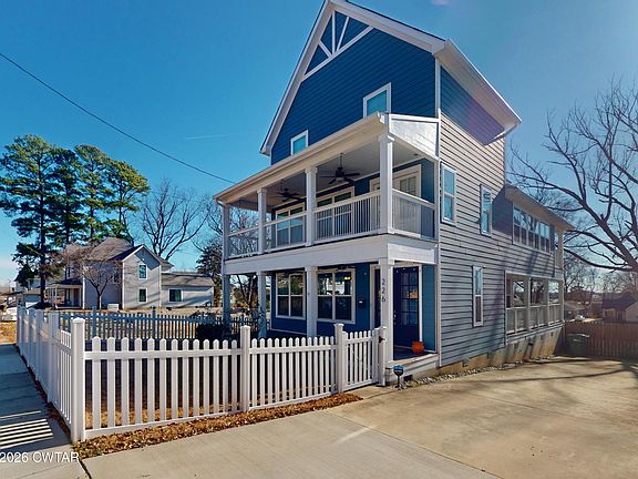 2nd image of 226 Morgan St