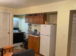 3201 23rd St #1B, Astoria, NY 11106