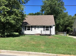 1060 Betty Dr, Winston Salem, NC 27107