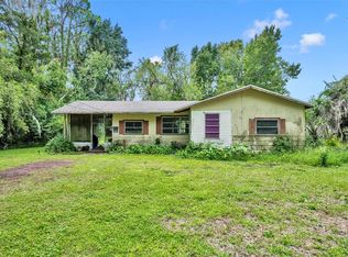 1711 Old 100 Rd, Geneva, FL 32732