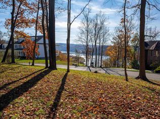 3030 N Greystone Dr, Morgantown, WV 26508