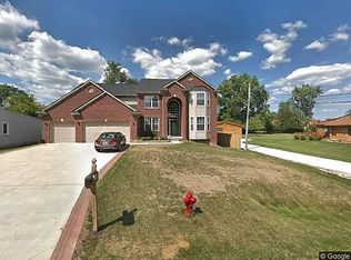 85 Leetonia Dr, Troy, MI