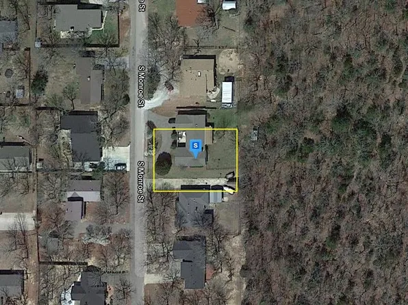 104 S Monroe St, Ada, OK 74820