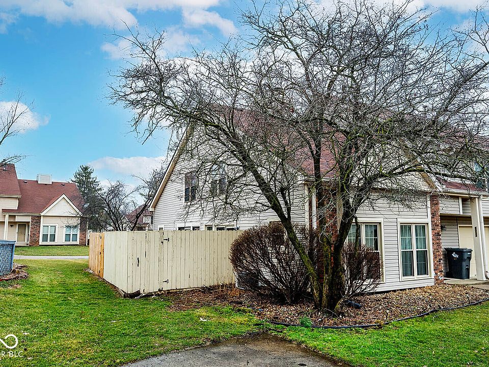 1st image of 8012 Valley Farms Ct