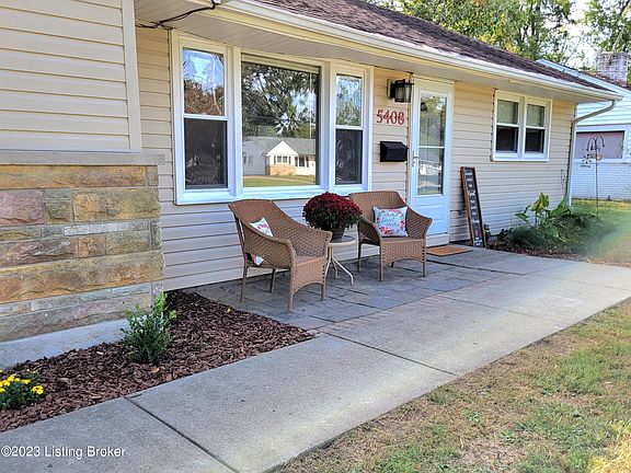 4th image of 5408 Count Fleet Dr