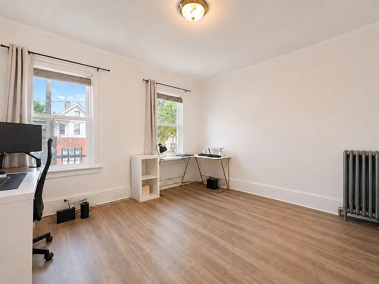 54 Cottage Pl #1 — Photo 8