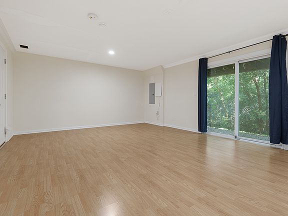 5th image of 3337 Kentshire Cir