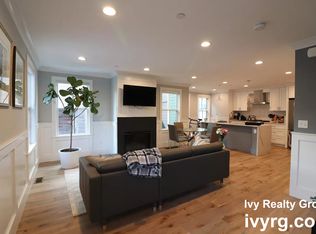 75 Rush St #1, Somerville, MA 02145