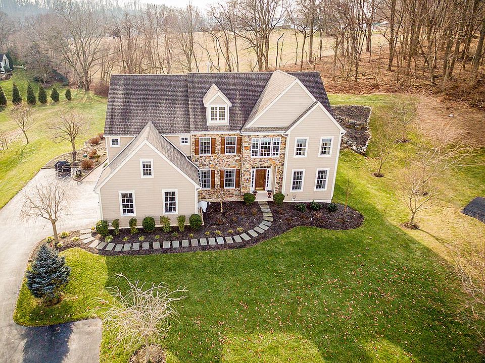 Front Exterior Drone Level