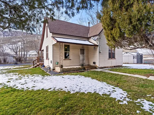 951 N Main St, Mantua, UT 84324