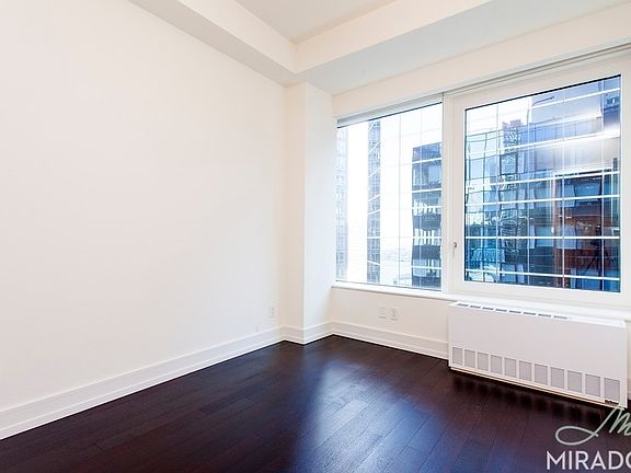 3rd image of 2 Water St APT 10A