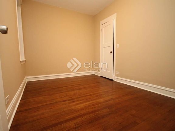 5th image of 2807 N Kedzie Ave