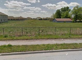 Dodd Ave, Springdale, AR 72764