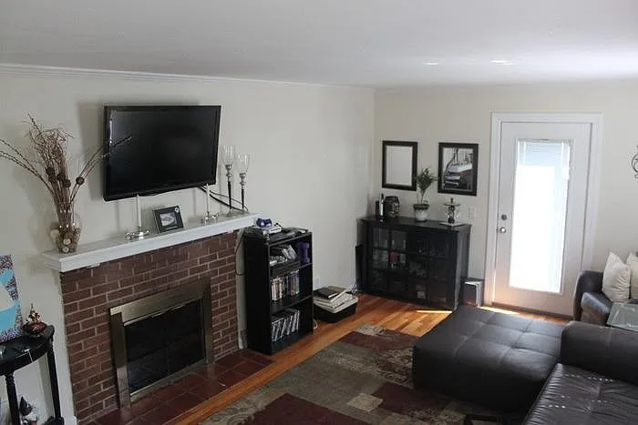 Living Room Fireplace - 1332 McKinley Ave