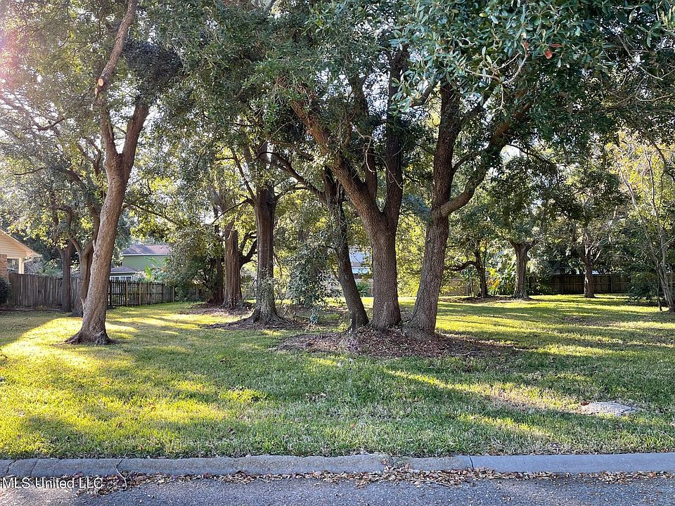 1st image of Heidenheim St Lot 77