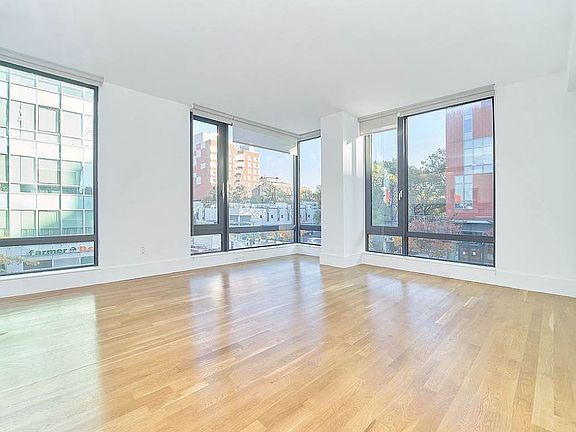 3rd image of 531 Myrtle Ave APT 3E