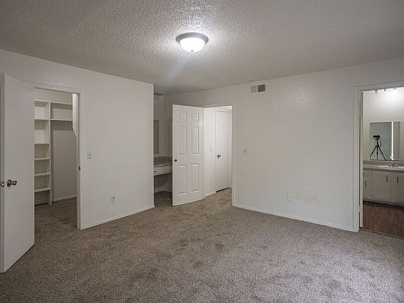 2nd image of 2600 W Interstate Highway 240 Service Rd #2527