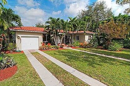 2nd image of 585 NE 93rd St