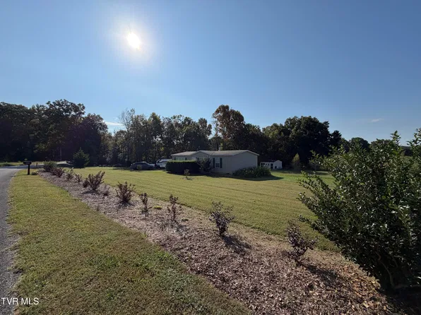 2939 Beecarter Rd, Dandridge, TN 37725