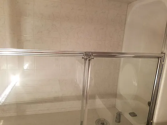 Rented by Max & Associates Realty Corp | media 61