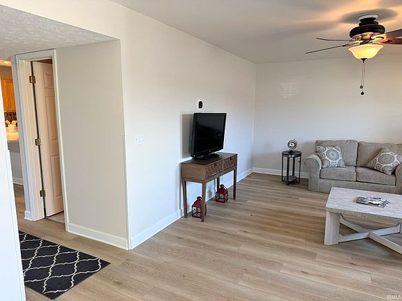 5th image of 5788 Morningside Dr
