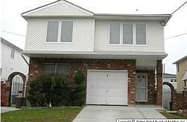 1st image of 87 Ramapo Ave