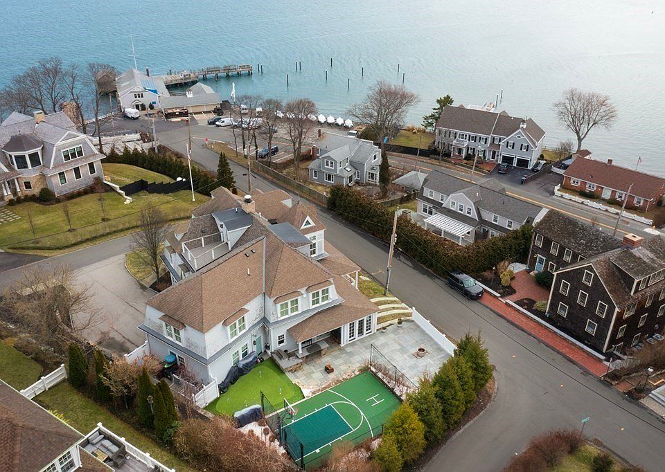 2 Merrill St, Hingham, MA 02043 Zillow