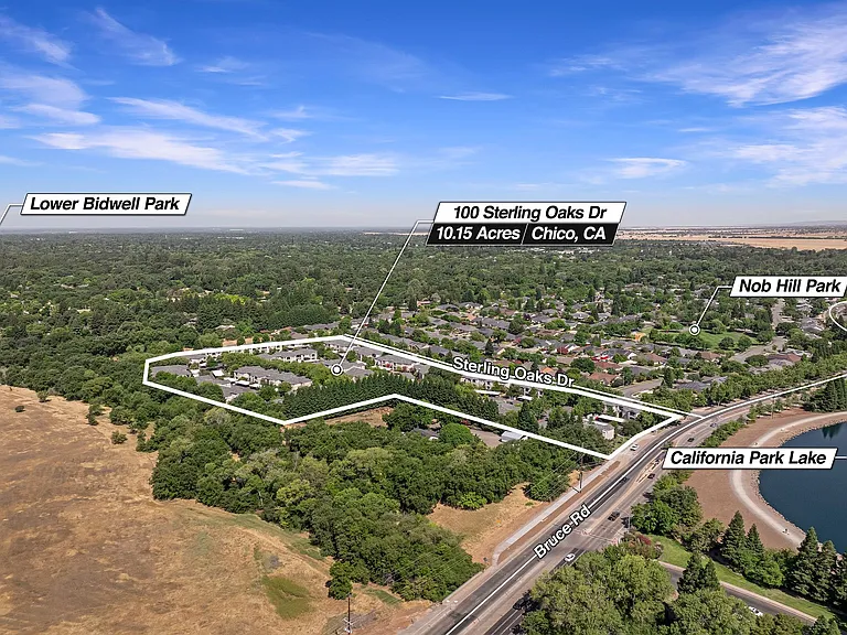 Sterling Oaks Luxury Apartments — Photo 12