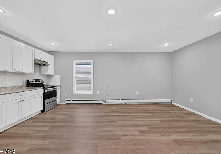 439 7th Ave #R2 — Photo 3