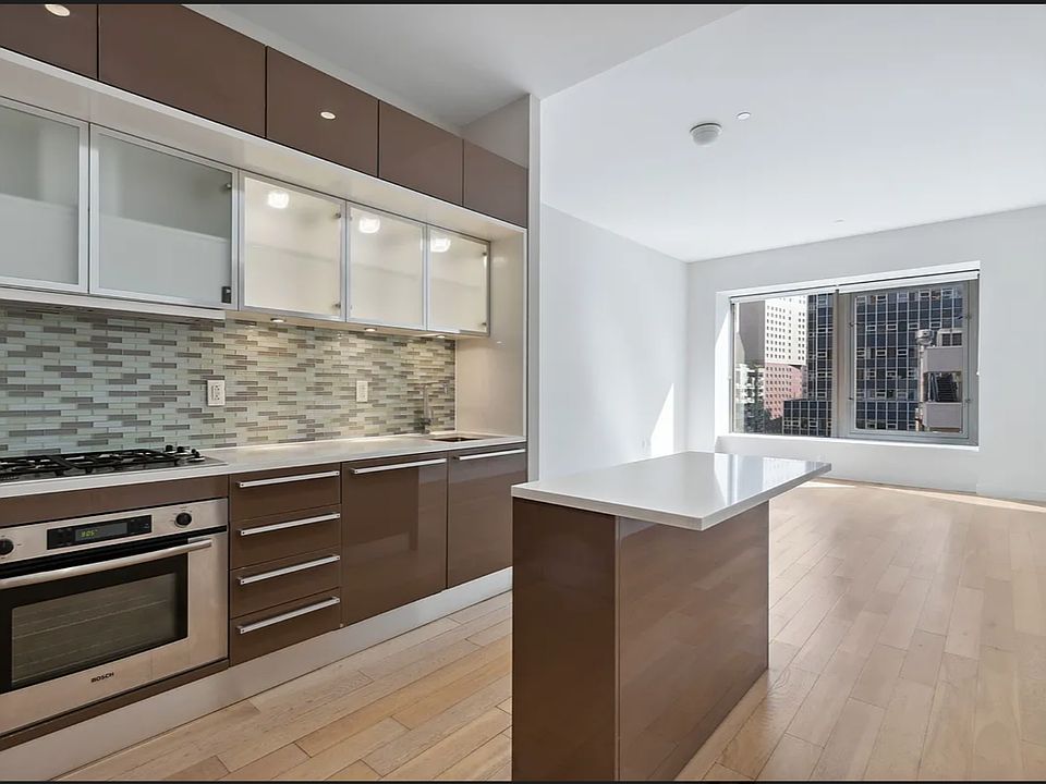 1st image of 75 Wall St APT 23N